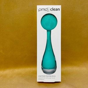 NEW PMD Smart Facial Cleansing device